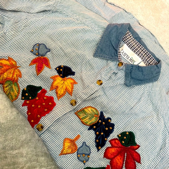 Casey & Max - Picture 2 of 6